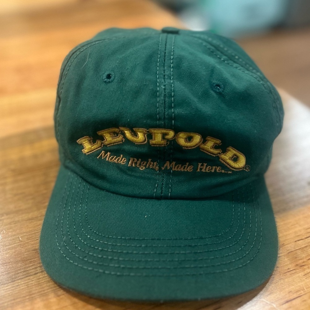 Leupold  SnapBack cap in used condition